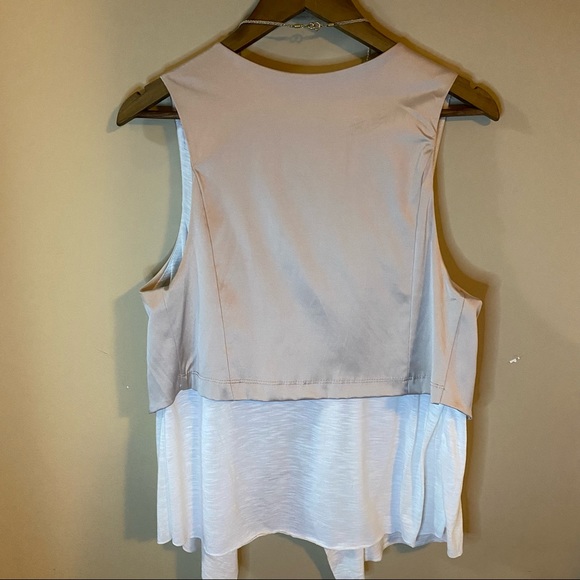 (SOLD) Vest top combo. - Picture 6 of 6